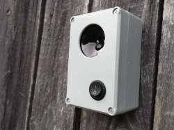 Wodoodporny ultradźwiękowy odstraszacz kun, myszy i szczurów DRAGON ULTRASONIC H6